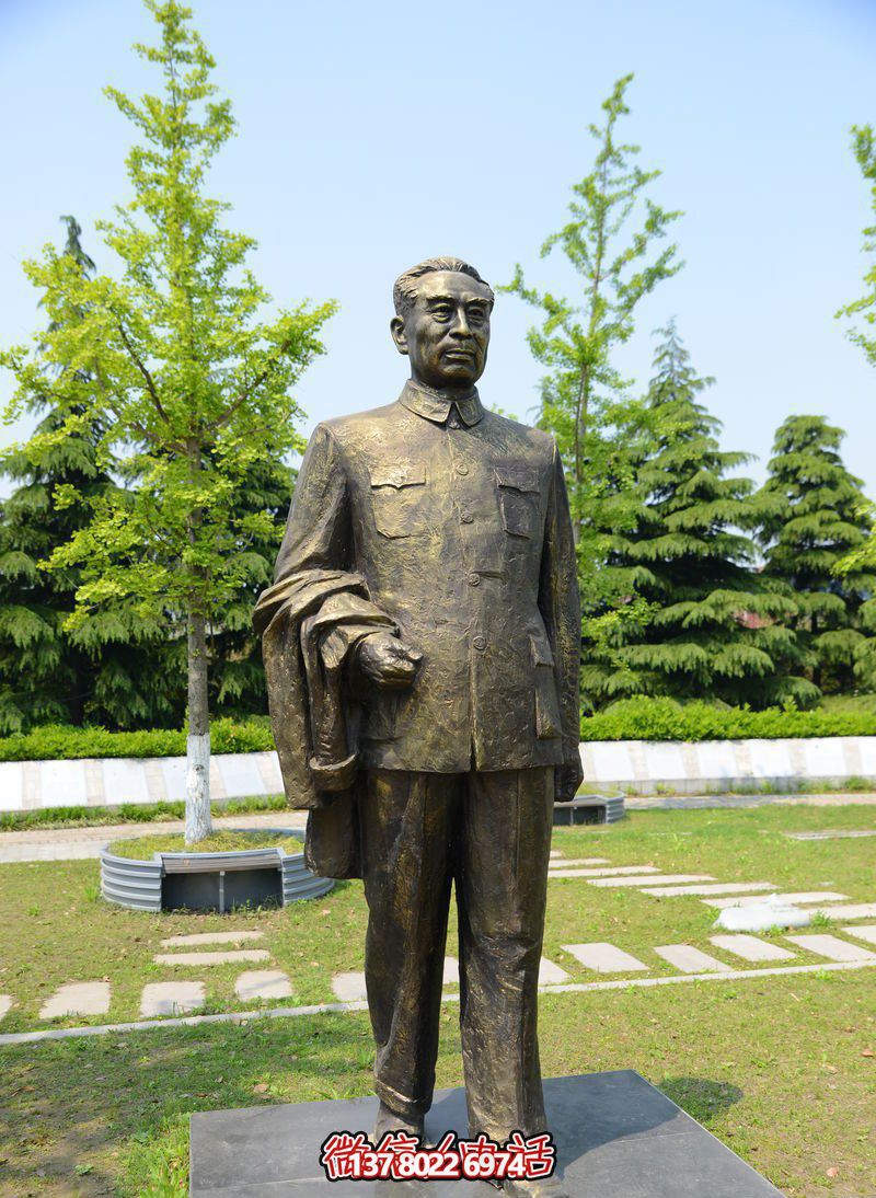 紀(jì)念周恩來(lái)偉人雕塑，緬懷歷史，見(jiàn)證輝煌