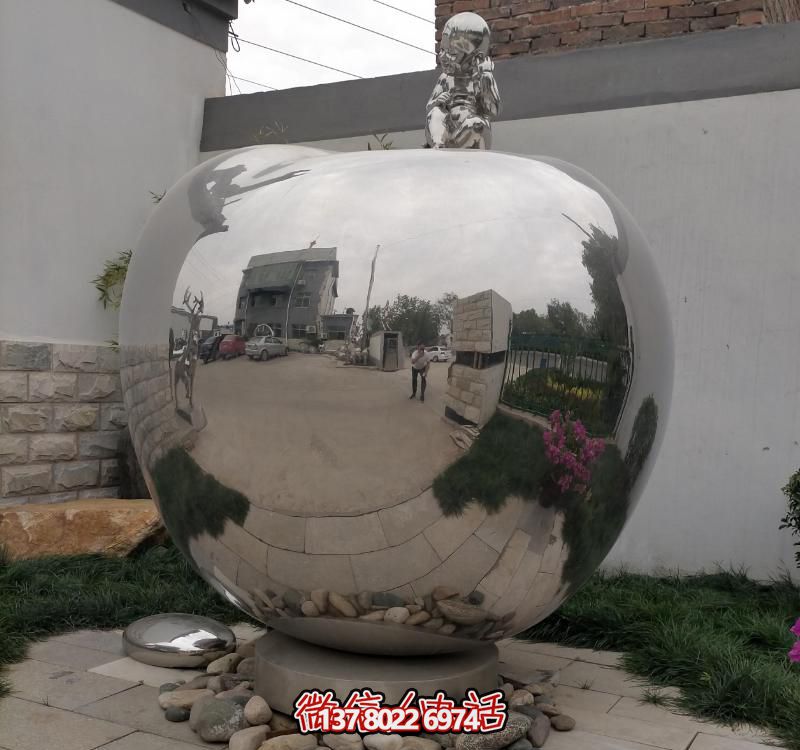 校園風(fēng)不銹鋼蘋果雕塑 校園風(fēng)不銹鋼蘋果雕塑