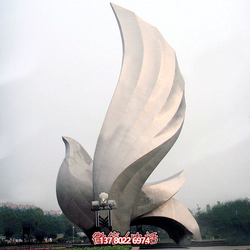 城市廣場創(chuàng)意不銹鋼鑄造切面抽象鴿子雕塑 城市廣場創(chuàng)意不銹鋼鑄造切面抽象鴿子雕塑