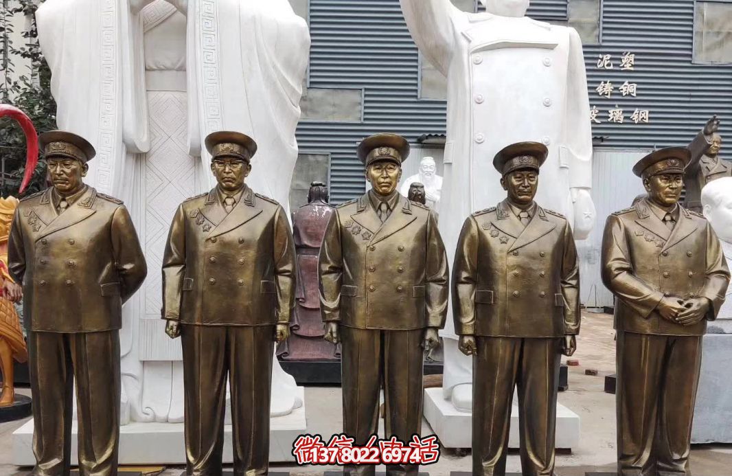 仿銅偉人元帥玻璃鋼雕塑,締造景區(qū)世界十大經(jīng)典 仿銅偉人元帥玻璃鋼雕塑,締造景區(qū)世界十大經(jīng)典