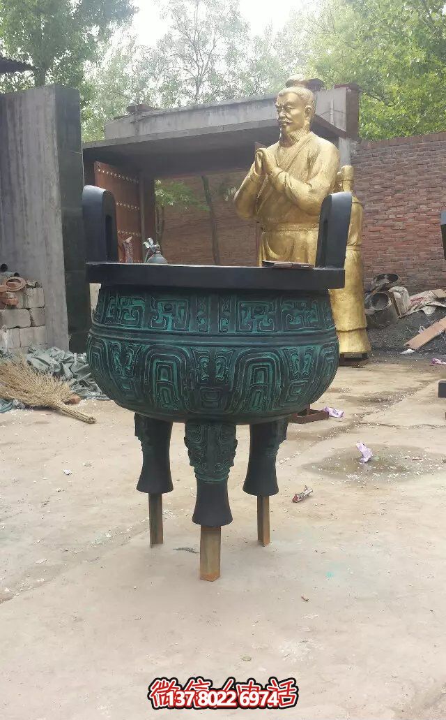 精美青銅雕塑，提升寺廟文物景觀