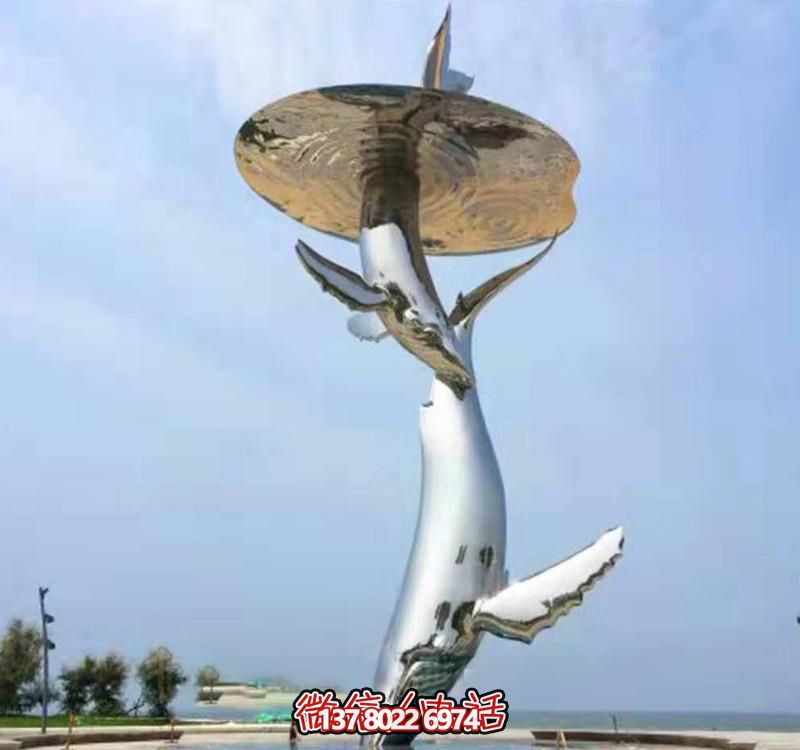 不銹鋼海豚雕塑，為戶外游泳添彩