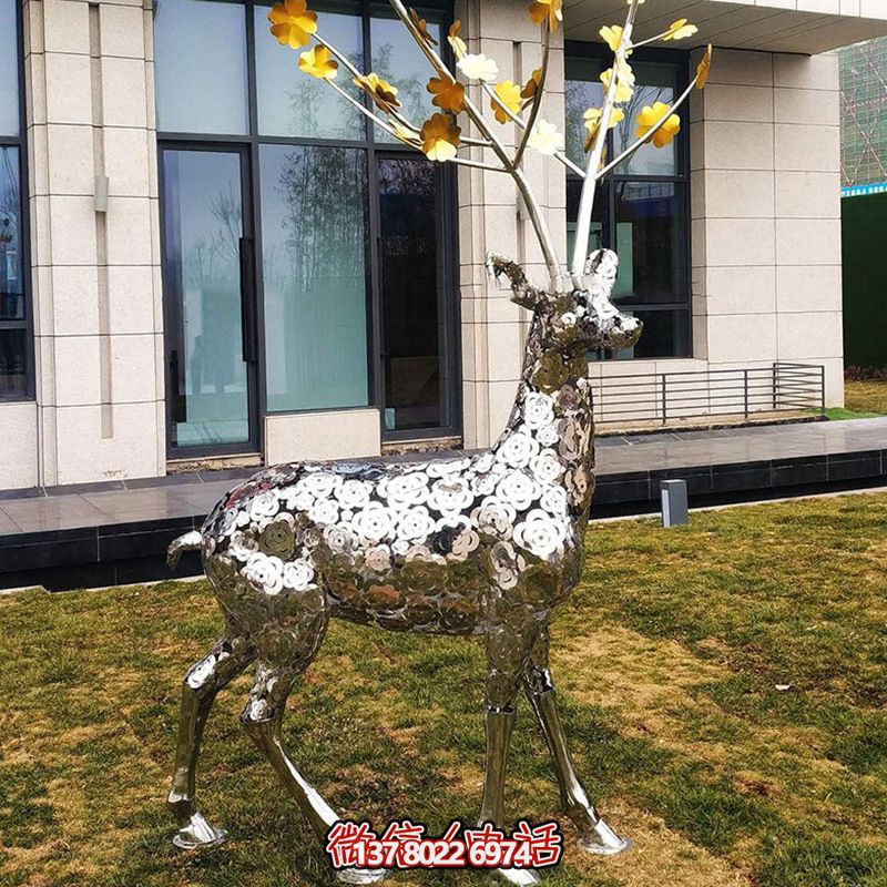 不銹鋼戶外創(chuàng)意鏤空低頭吃草鹿雕塑 不銹鋼戶外創(chuàng)意鏤空低頭吃草鹿雕塑