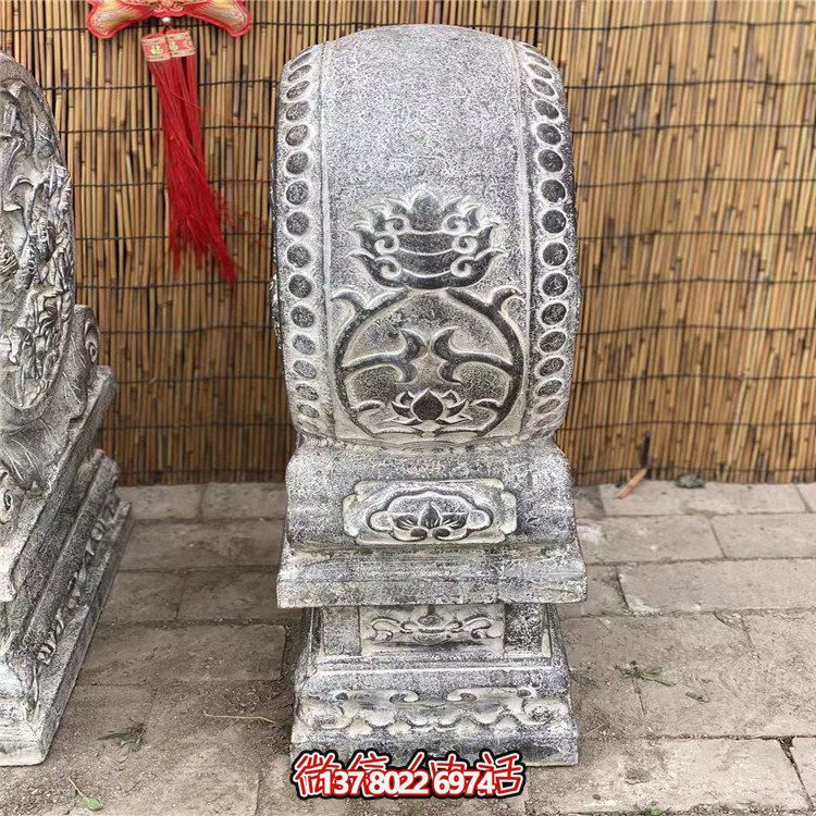 青石石雕抱鼓，點綴園林之美
