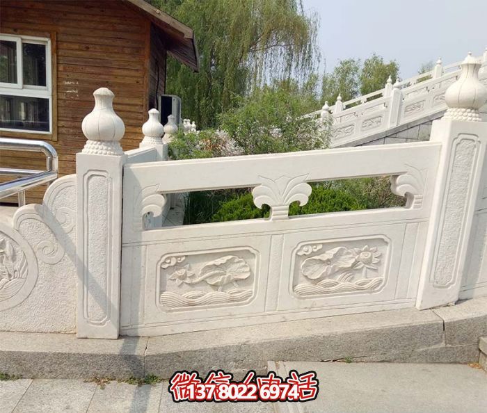 精美雕塑欄桿，提升公園景區(qū)入口環(huán)境