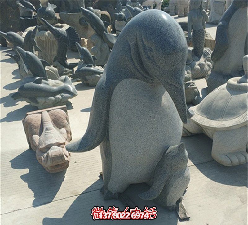 企鵝雕塑，讓公園更加精彩