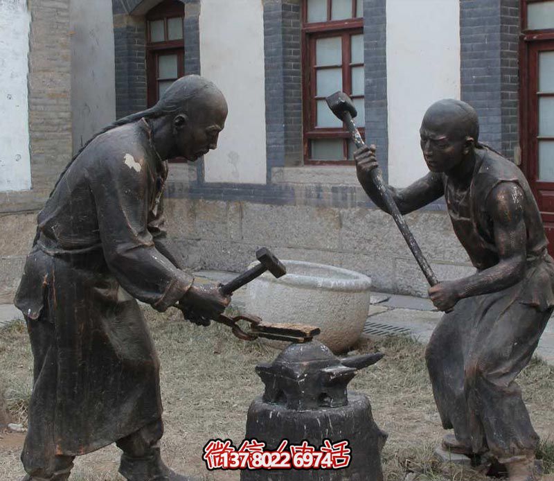 古人鑄造青銅雕塑，景觀美化擺放