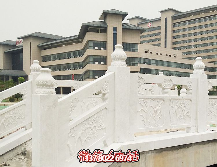 結合現代醫(yī)療技術的精美漢白玉石拱橋浮雕鏤空雕 結合現代醫(yī)療技術的精美漢白玉石拱橋浮雕鏤空雕