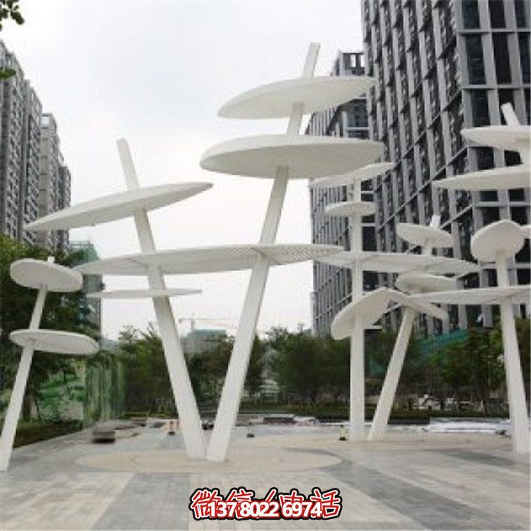 精美不銹鋼雕塑，點(diǎn)綴大型房地產(chǎn)廣場(chǎng)城市園林景觀