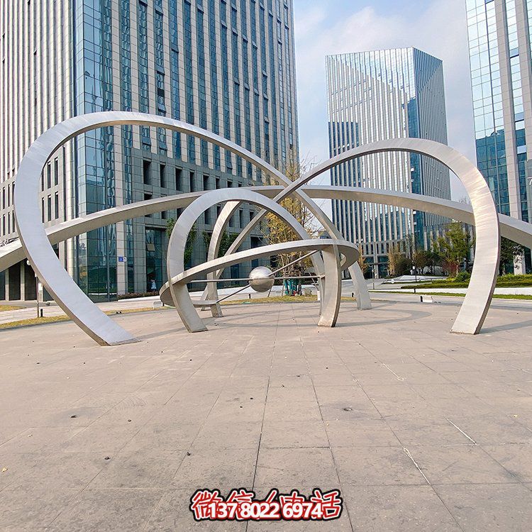 不銹鋼雕塑梅花鹿，現(xiàn)代幾何園林景觀裝飾