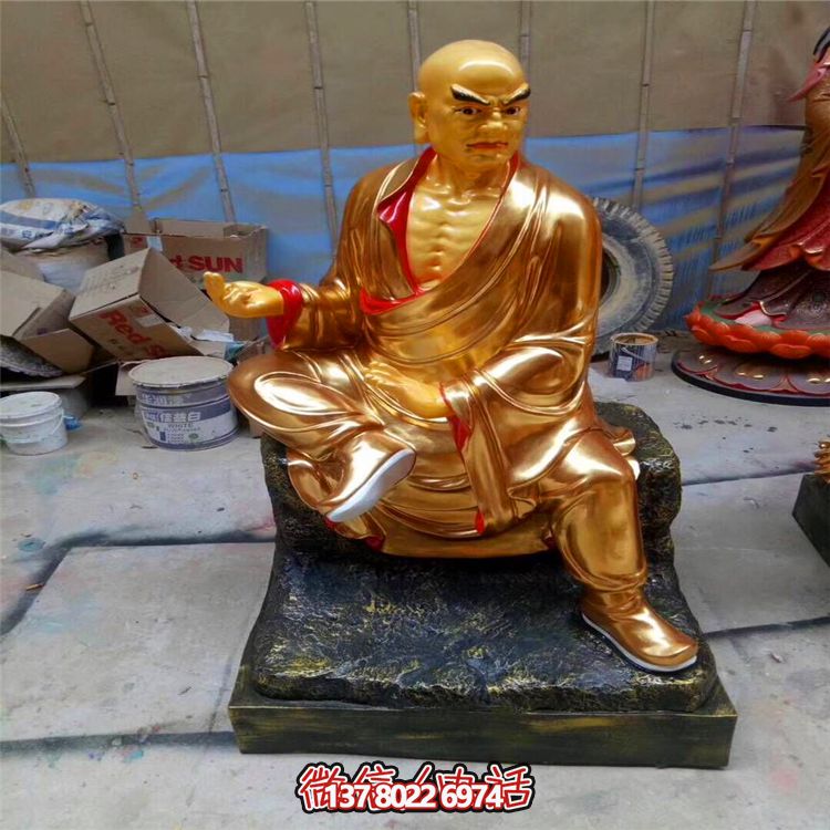 噴金烤漆菩薩雕塑，擁有古老神秘的十八羅漢美學(xué)