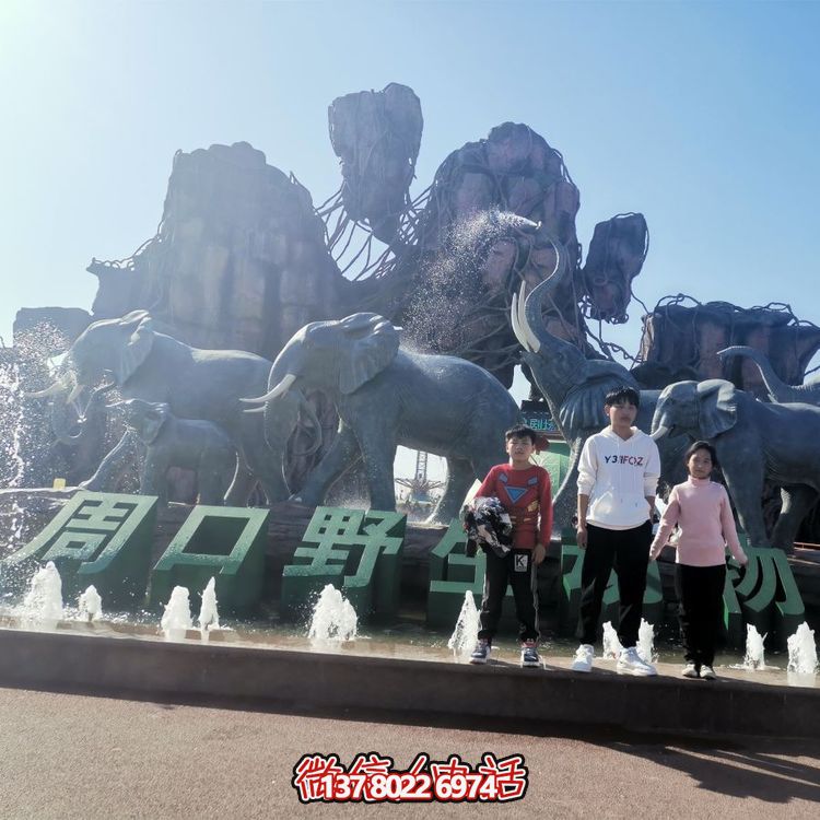 美麗的戶外玻璃鋼雕塑，引領(lǐng)景觀主題