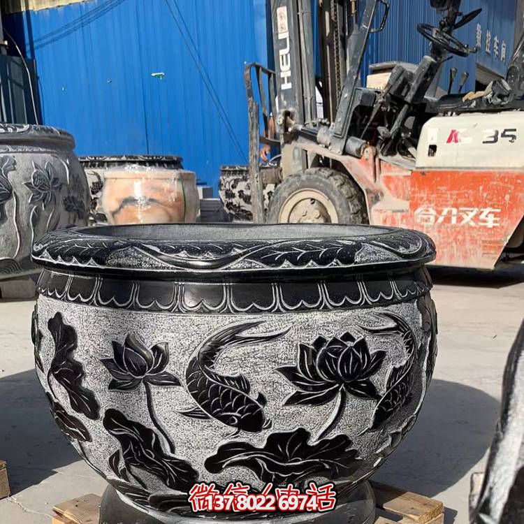精美荷花浮雕缸，融合經(jīng)典元素，打造清新安靜空間