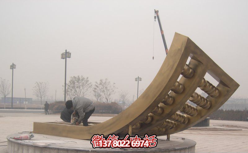 不銹鋼金色算盤(pán)雕塑 不銹鋼金色算盤(pán)雕塑
