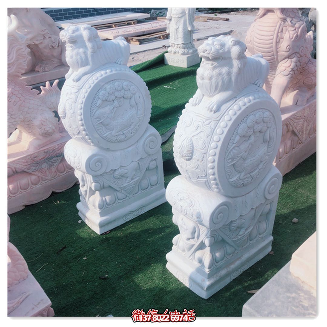 精美石雕獅子雕塑，裝點精致庭院