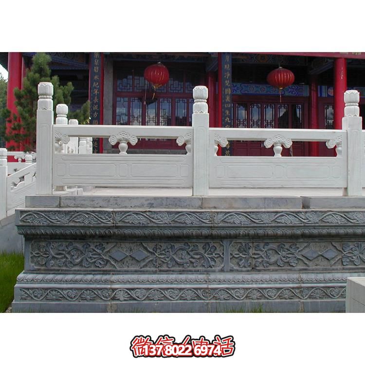 質(zhì)感卓越，自然美觀的花崗巖臺(tái)階欄桿圍欄